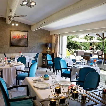 L' Estelle En Camargue Hotel