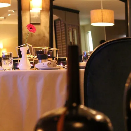 L' Estelle En Camargue Hotel