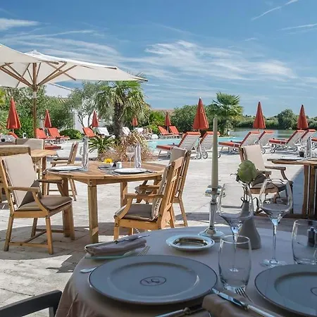 Hotel L' Estelle En Camargue 5*